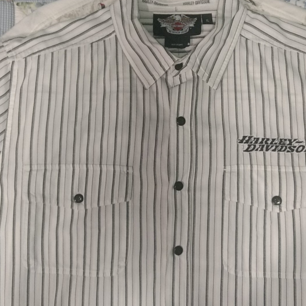 Men's Short Sleeve HD Shirt